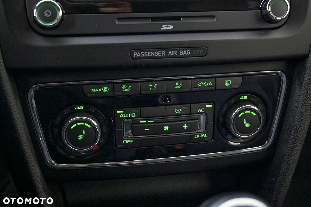 Skoda Superb 2.0 TDI Platinum - 37