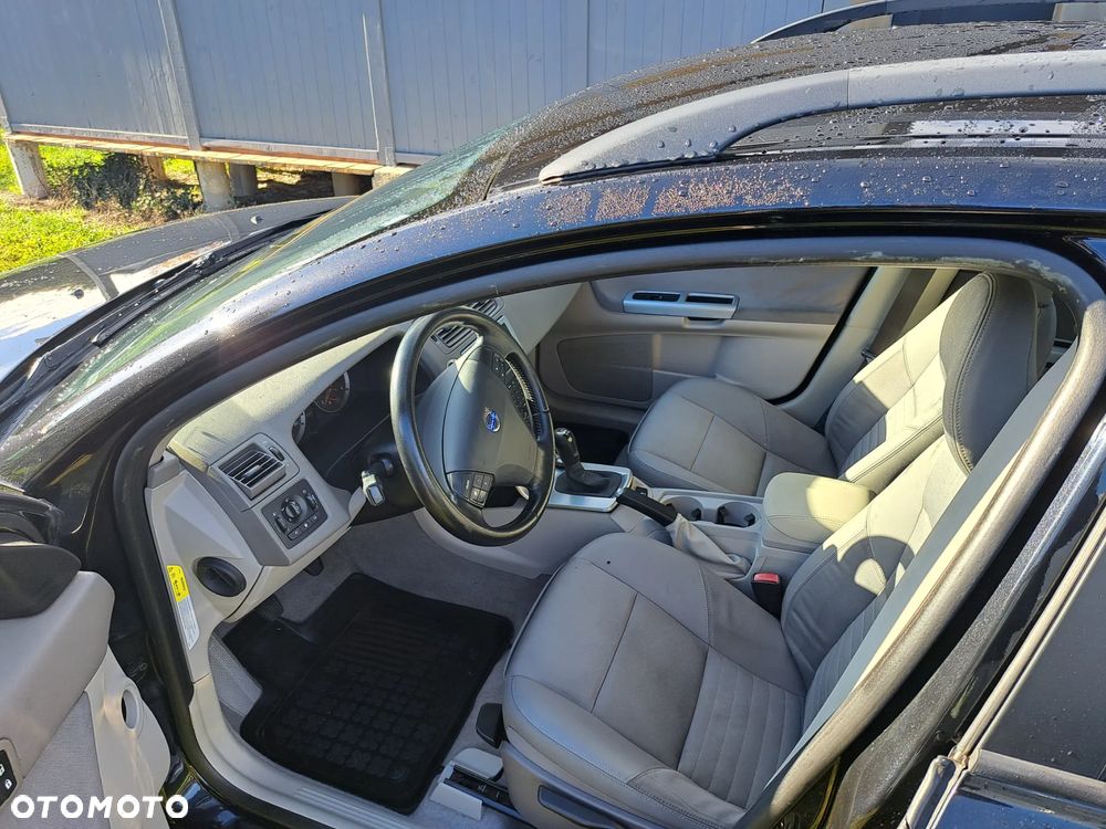 Volvo V50 2.0D - 6