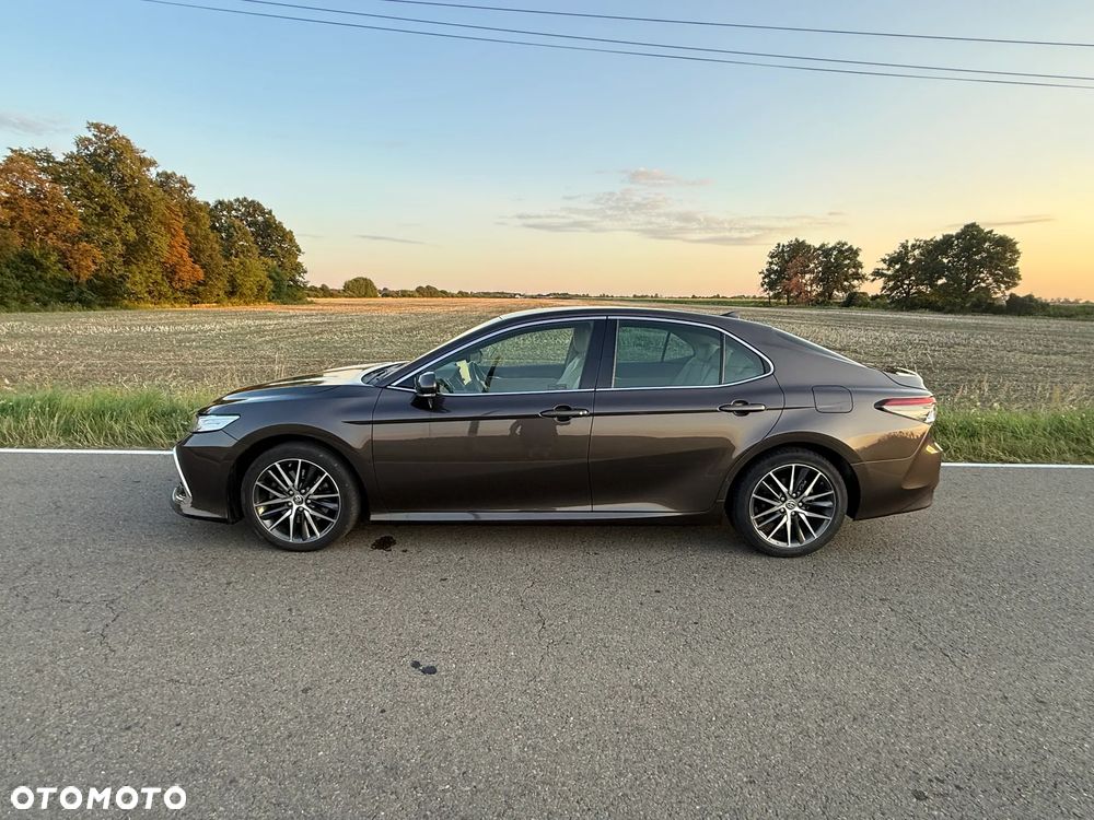 Toyota Camry 2.5 Hybrid Executive CVT - 4