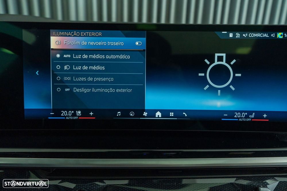 BMW X7 40 d xDrive Pack M Desportivo - 21