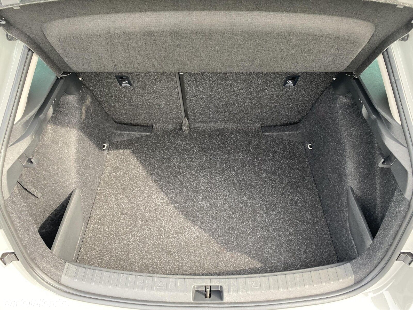 Skoda Scala 1.0 TSI Edition 130 DSG - 17