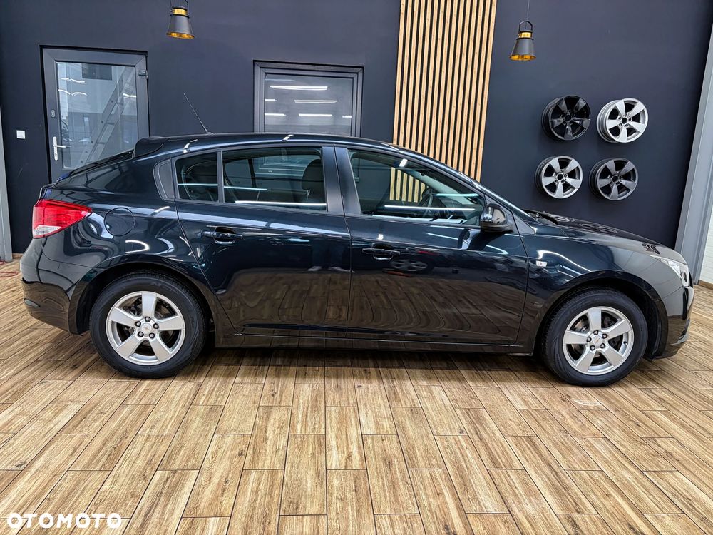 Chevrolet Cruze 1.8 LT+ - 7
