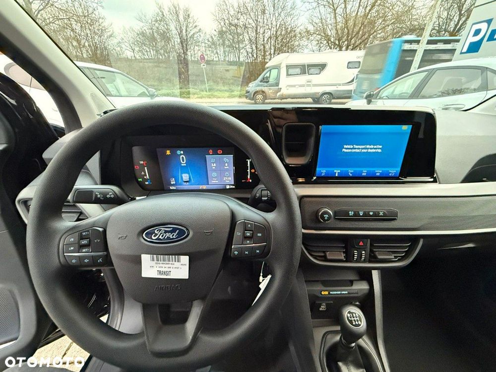 Ford Tourneo Courier - 2