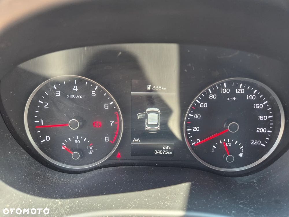 Kia Stonic 1.2 L Business Line - 11
