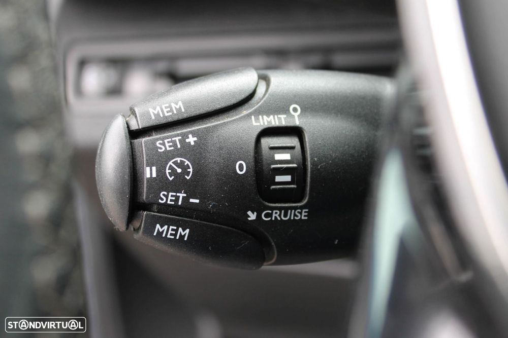 Peugeot 5008 1.5 BlueHDi Allure - 8