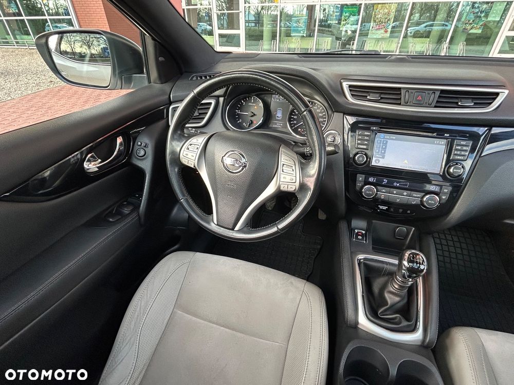 Nissan Qashqai 1.6 dCi DPF Start/Stop tekna - 20