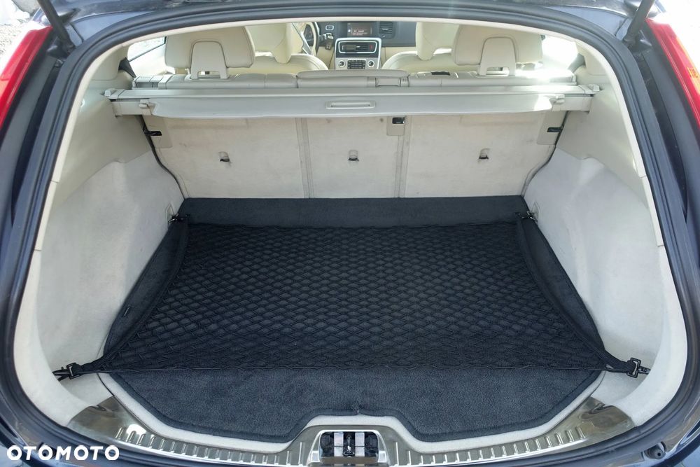 Volvo V60 Cross Country D4 Geartronic Summum - 17