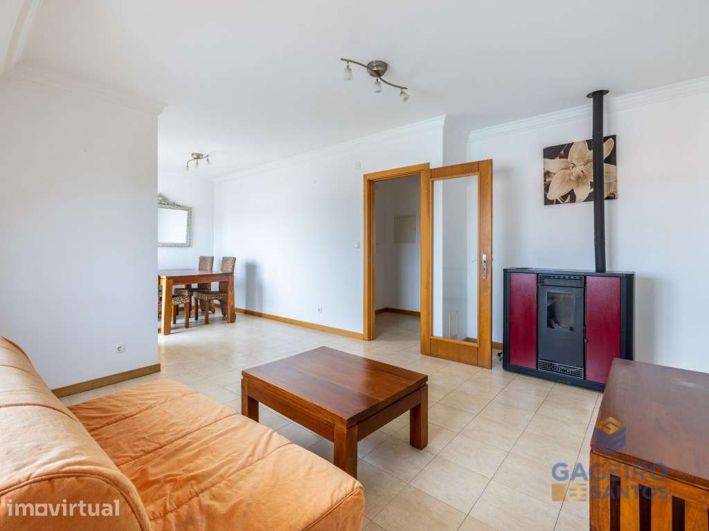 Apartamento T2, centro de Alfeizerão - Grande imagem: 2/22