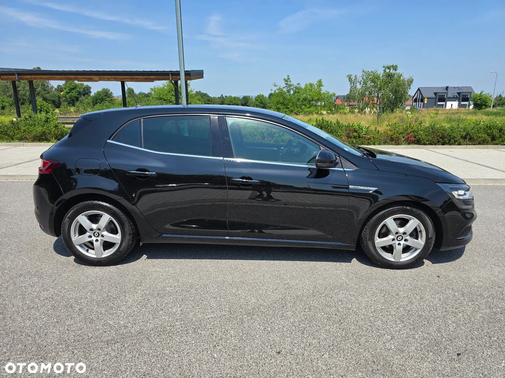 Renault Megane BLUE dCi 115 BOSE EDITION - 27