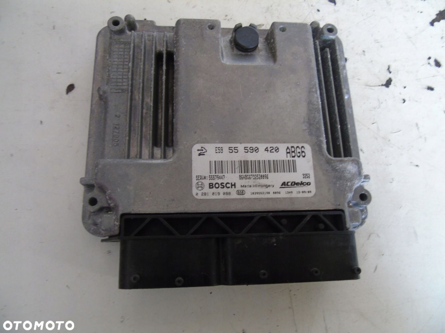 KOMPUTER STEROWNIK SILNIKA 55590420 OPEL ZAFIRA C - 1
