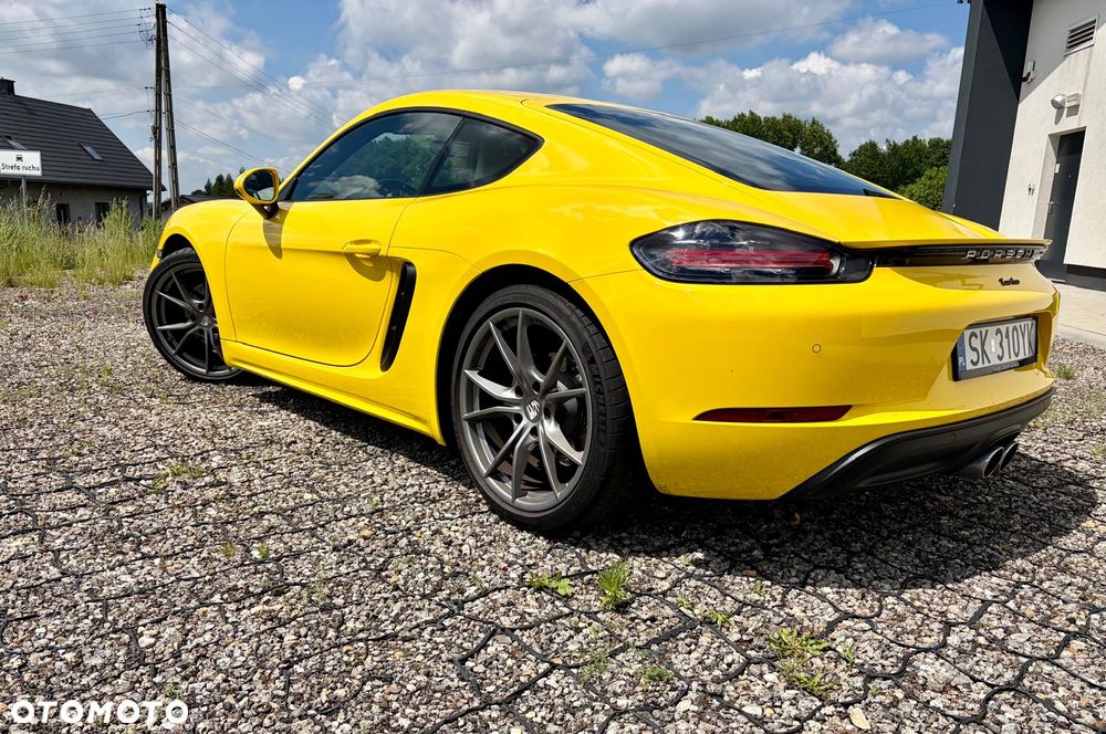 Porsche 718 Cayman GPF - 13