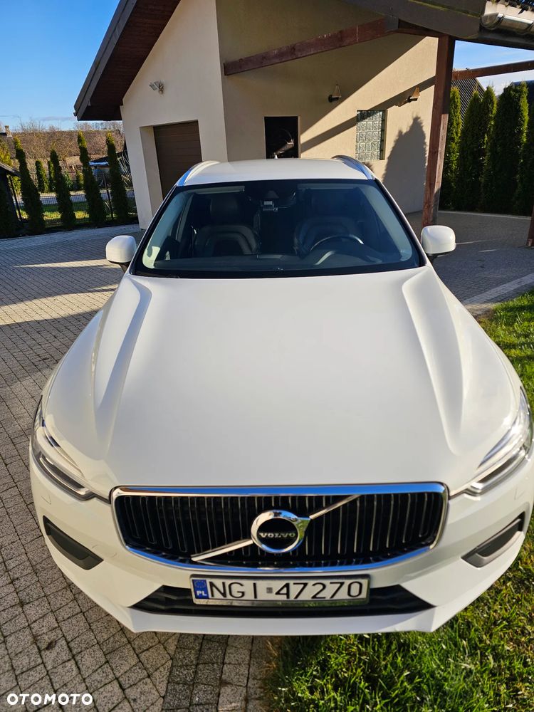 Volvo XC 60 D3 Momentum Pro - 4
