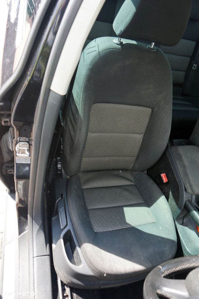 SKODA OCTAVIA II 1Z5 LIFT KOMBI 2010 9910 2.0 TDI BMM 140KM KXV 4X4 CZARNY na części - 9