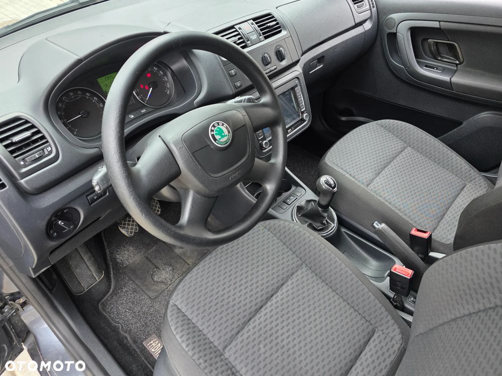 Skoda Fabia - 25