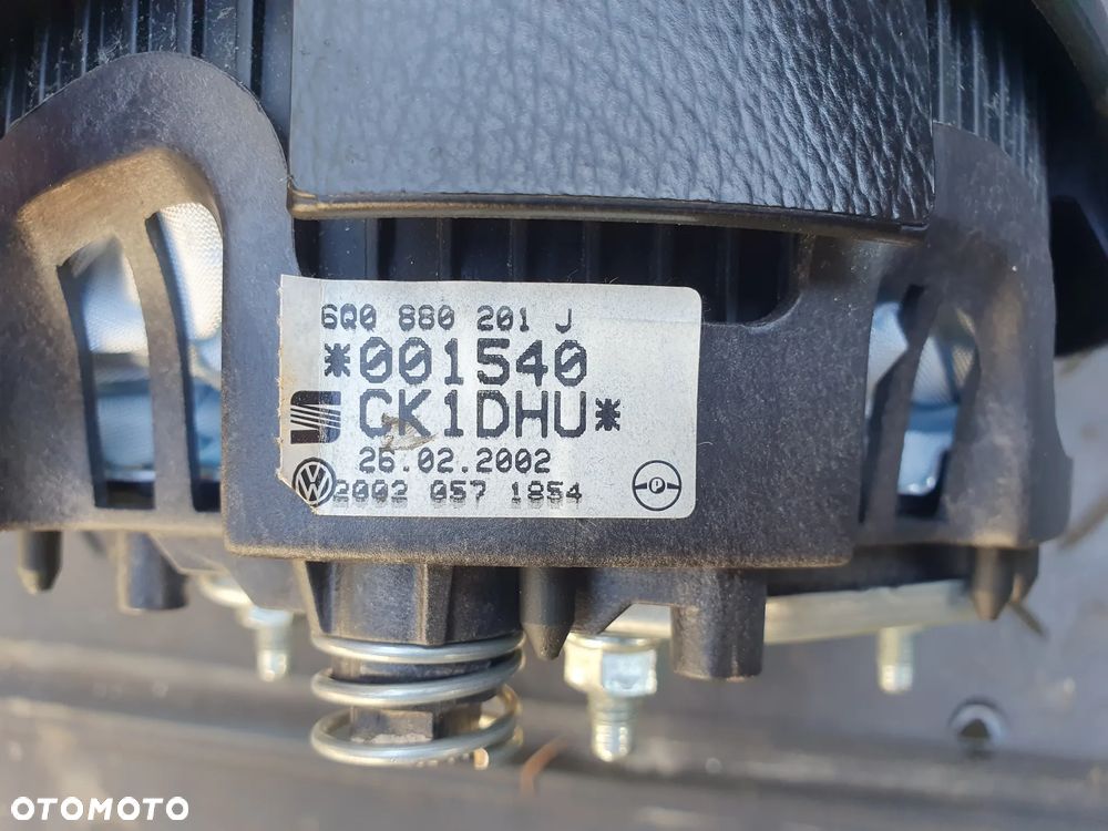 VW POLO IV 9N PODUSZKA POWIETRZNA KIEROWCY KIEROWNICY AIRBAG 6Q0880201J - 3