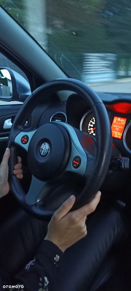Alfa Romeo 159 1.9JTDM Impression - 10