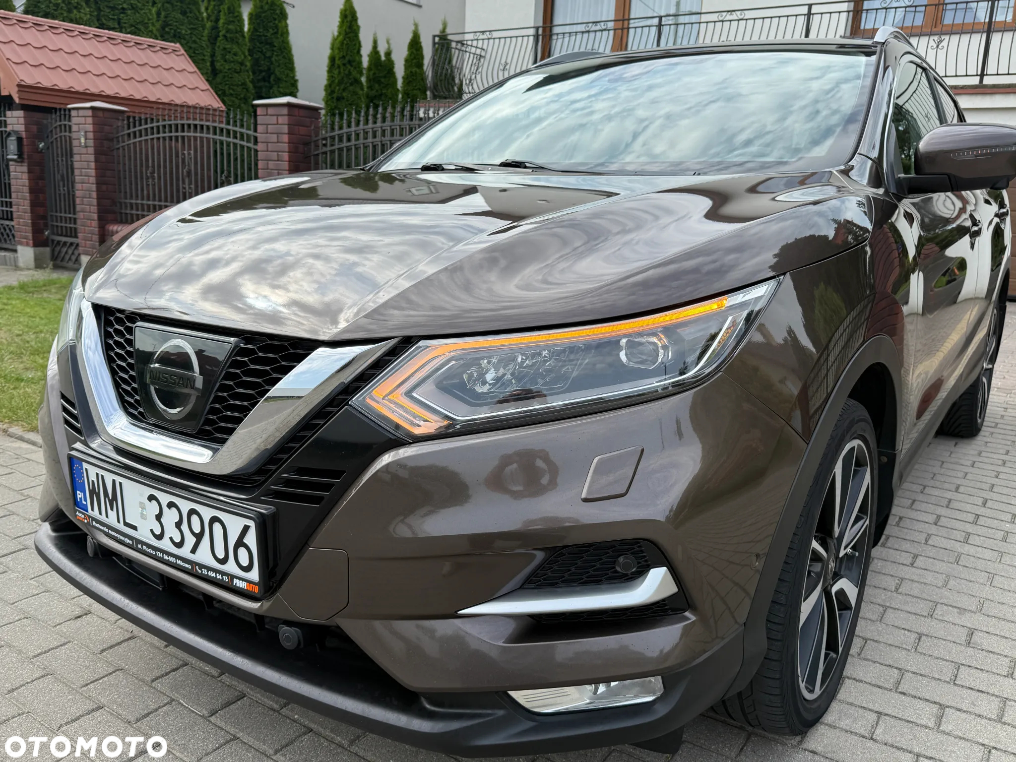 Nissan Qashqai 1.2 DIG-T Xtronic TEKNA+ - 5