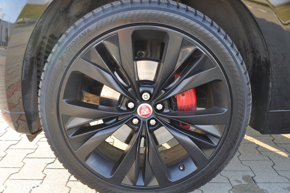 Jaguar F-Pace S AWD - 13