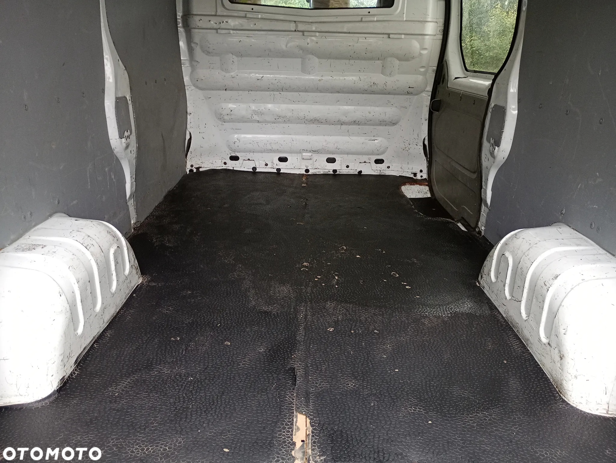 Renault Trafic - 9