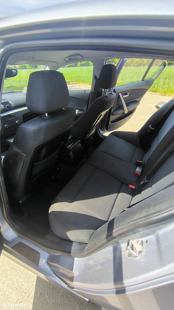 BMW Seria 1 118d - 6