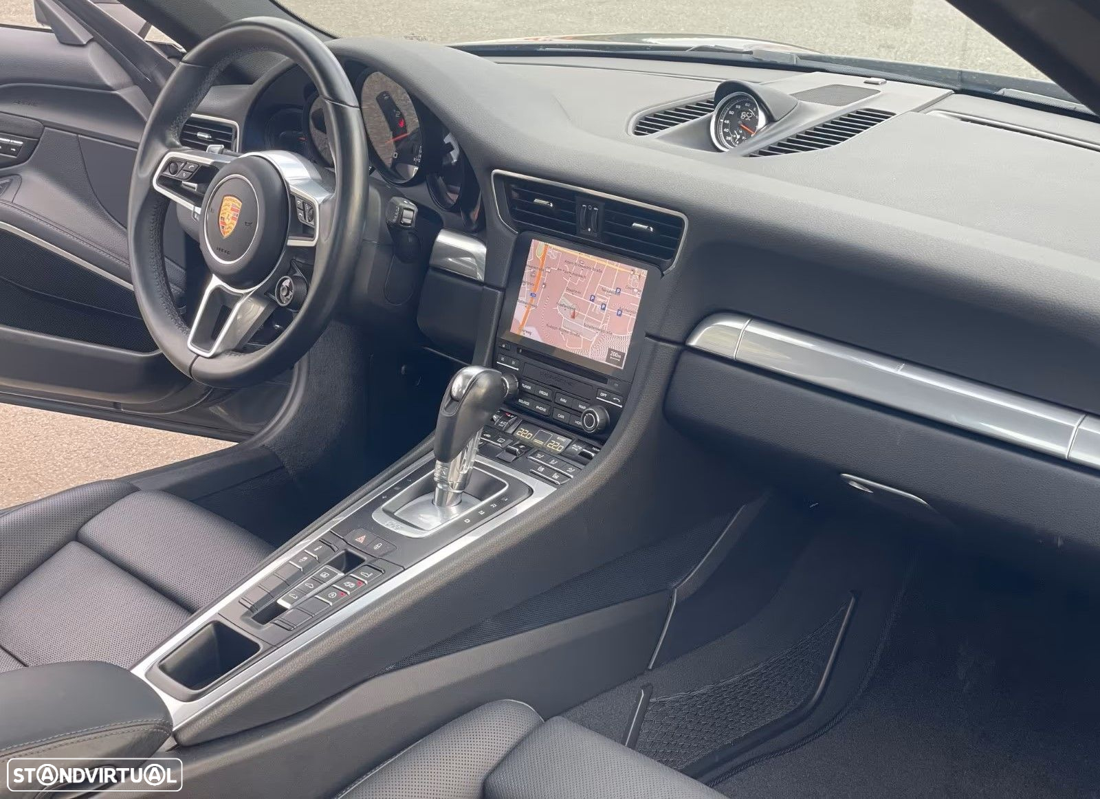 Porsche 911 (991) - 8