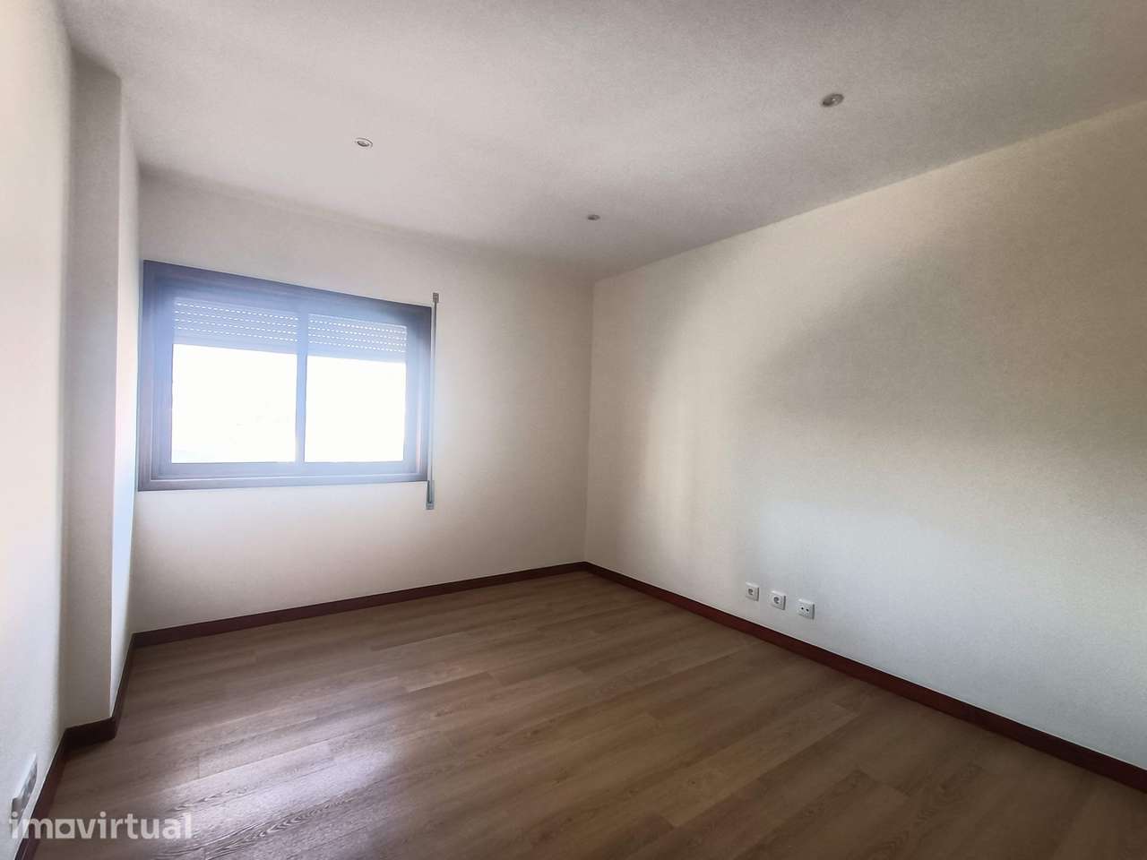 T2+1 totalmente renovado em Campanhã | Disponibilidade imediata - Grande imagem: 2/17