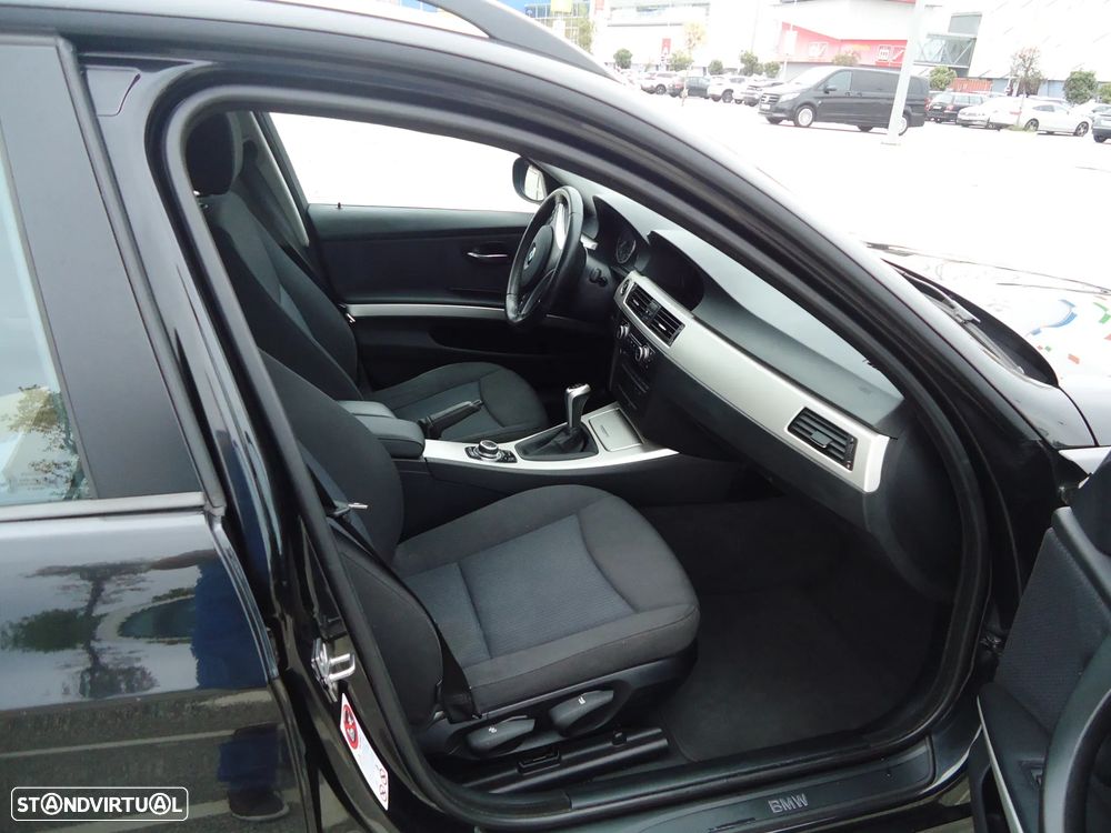 BMW 320 d Navigation - 22