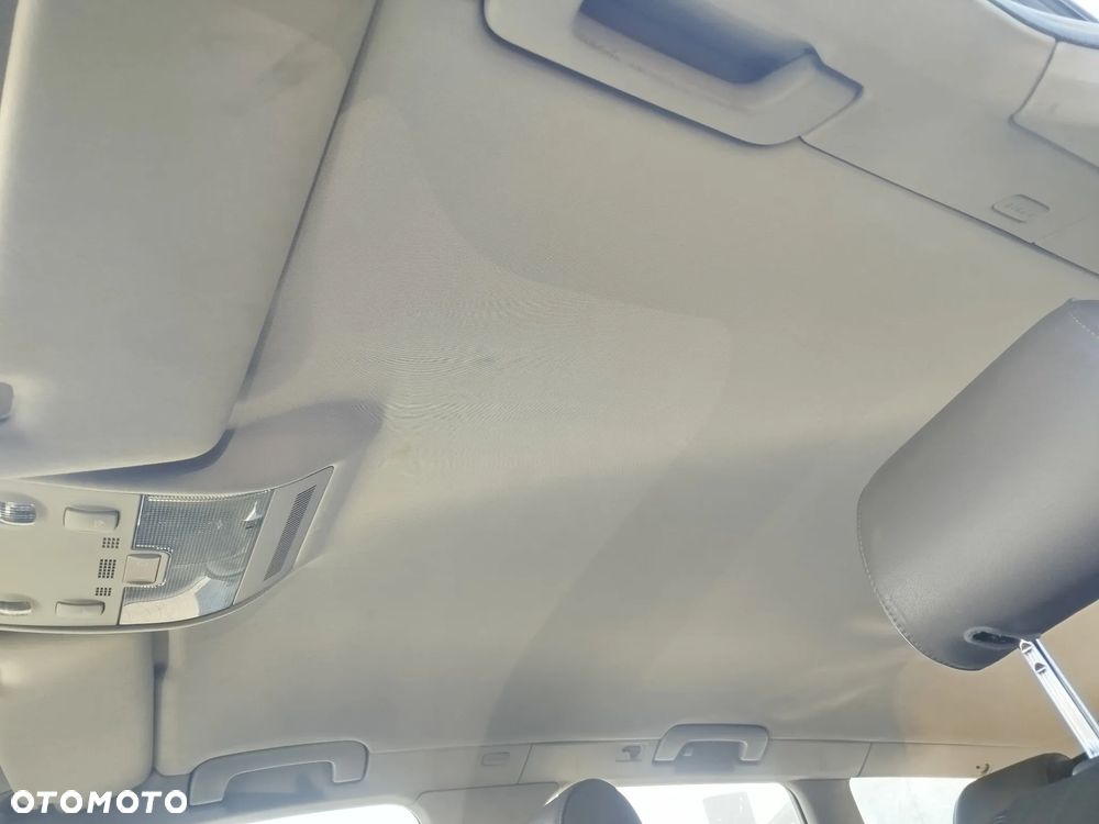 Audi A4 B6 kombi podsufitka