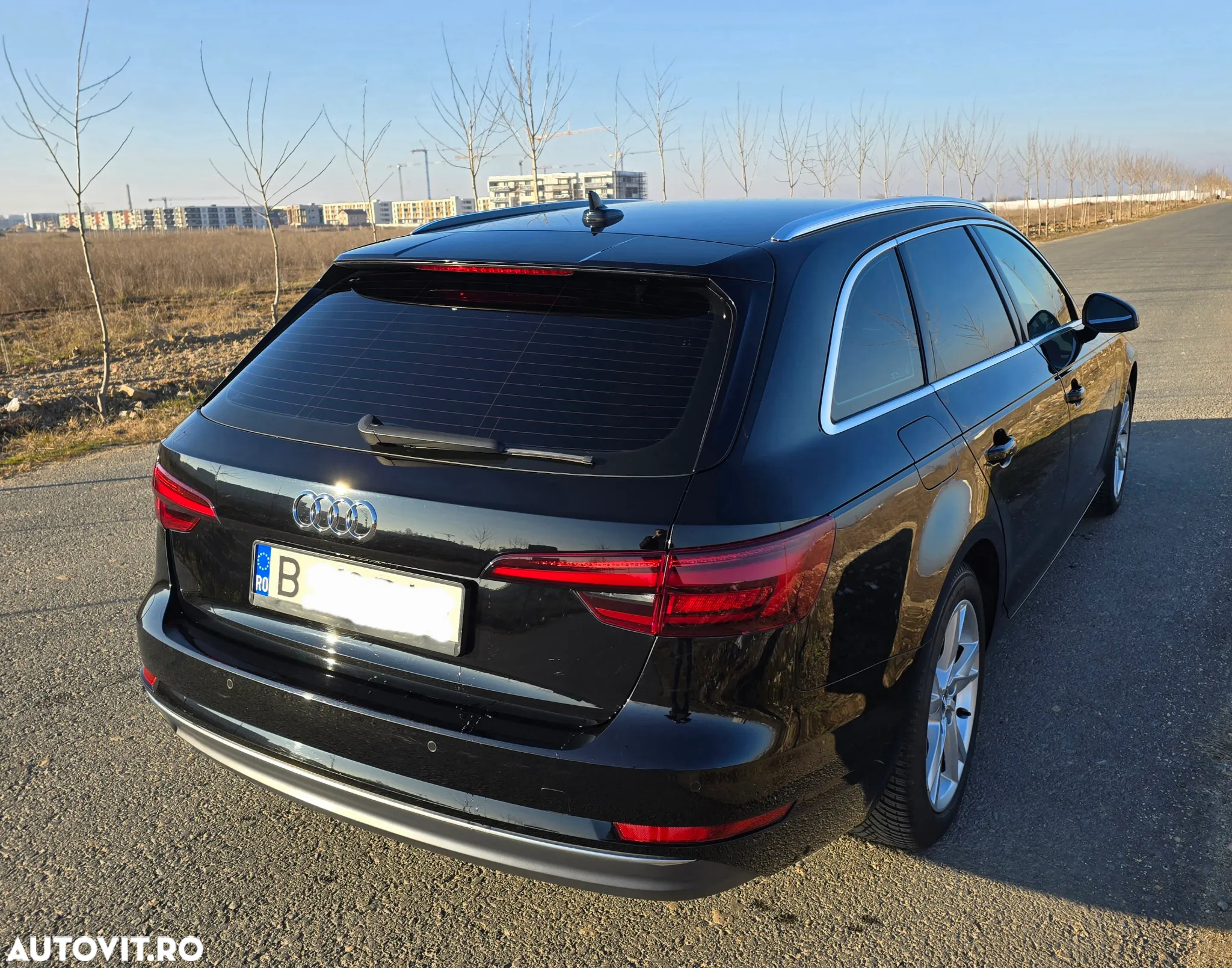 Audi A4 2.0 TDI S tronic Sport - 3