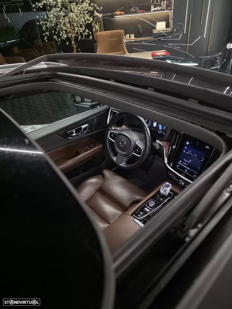 Volvo V60 2.0 T6 AWD TE Inscription - 3