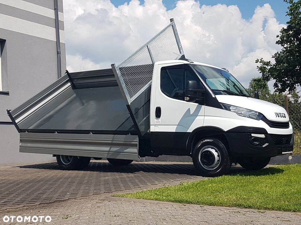 Iveco 70C18 WYWROTKA 3 STRONNA KIPER 4,0x2,2 BLIŹNIAKI 7 TON KLIMA HAK MANUAL 6-BIEGÓW - 30