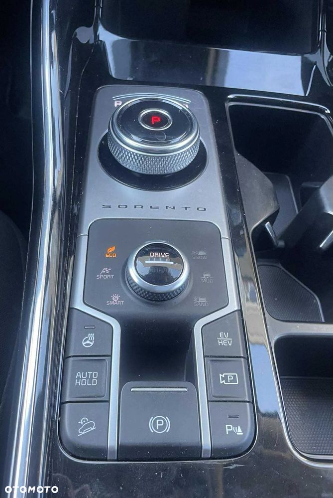 Kia Sorento 1.6 T-GDI PHEV L 4WD 7os - 22