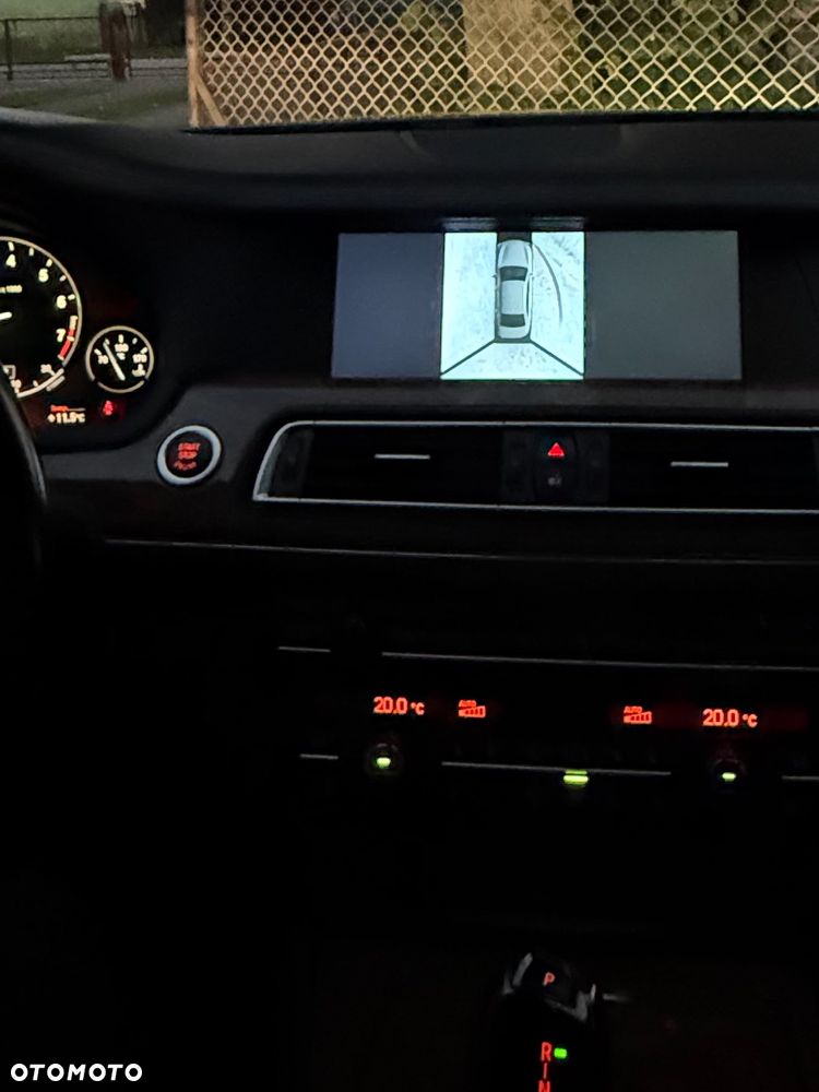 BMW Seria 7 - 10