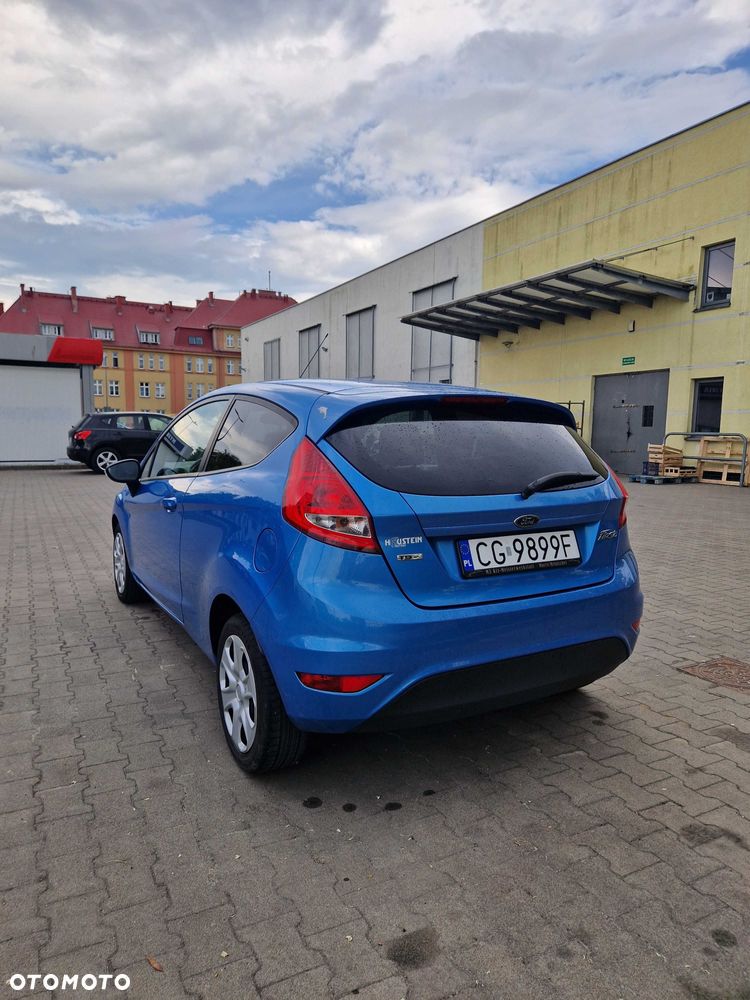 Ford Fiesta - 5