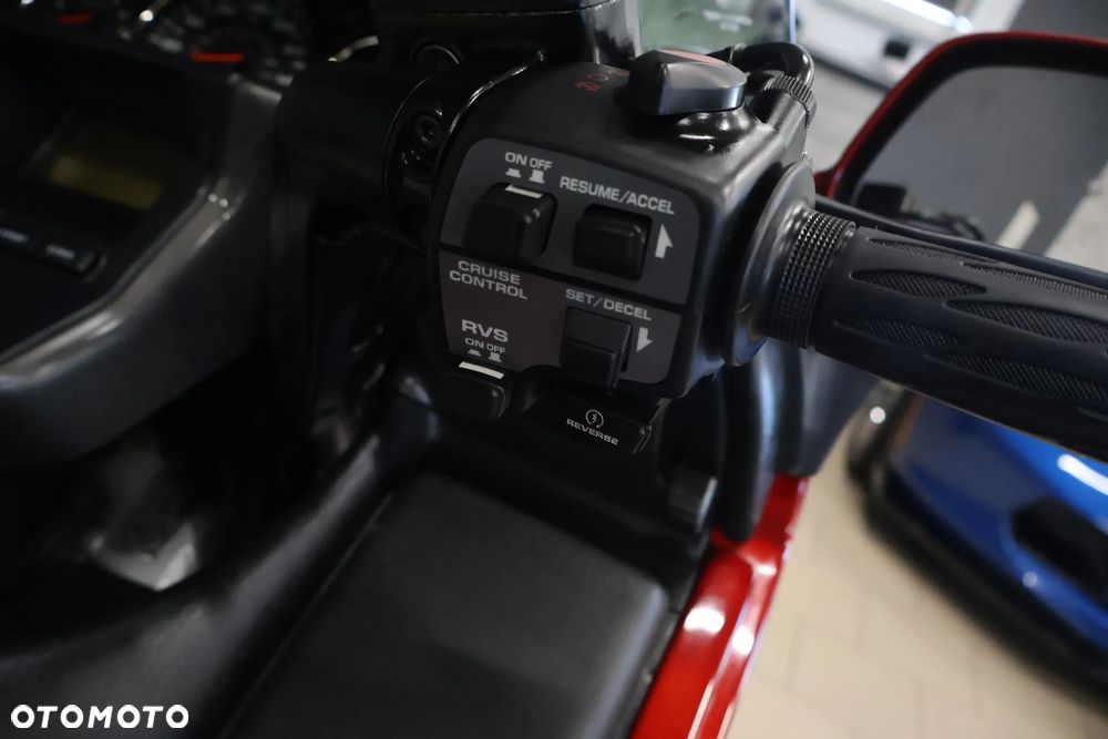 Honda GL - 22