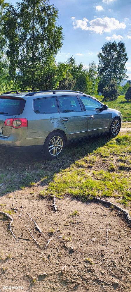 Volkswagen Passat 2.0 TDI DPF Comfortline DSG - 4