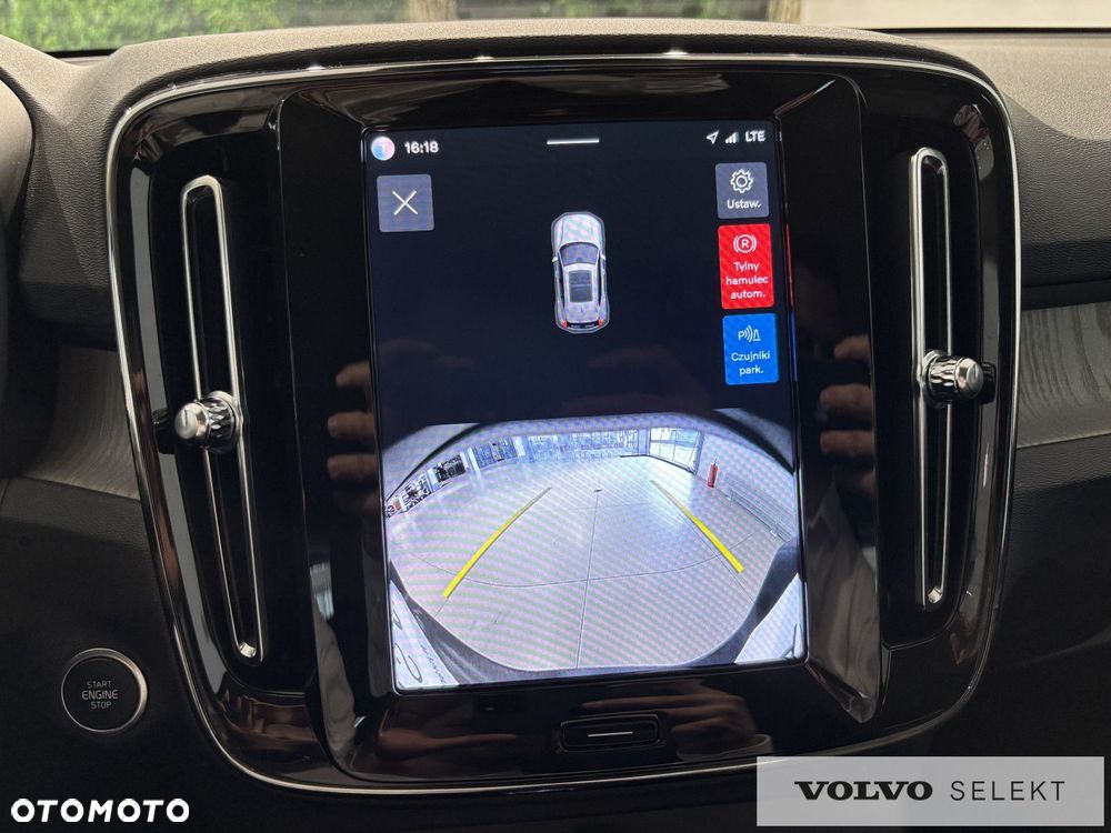 Volvo XC 40 - 21