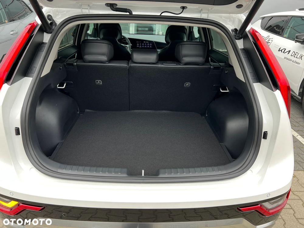 Kia Niro 1.6 GDI Hybrid Business Line - 16