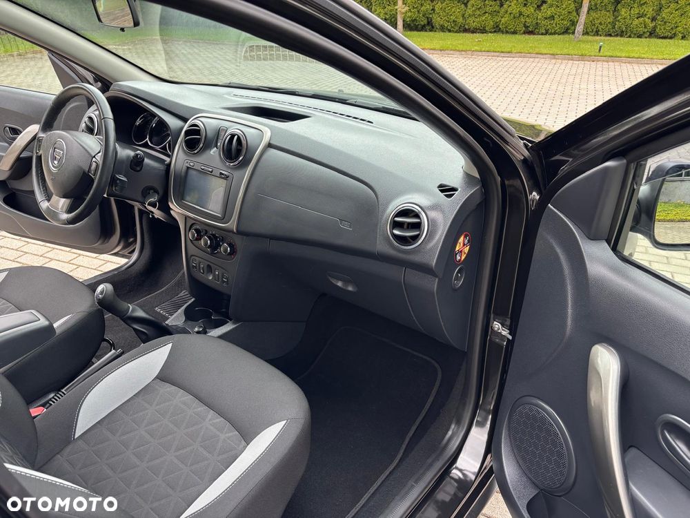 Dacia Sandero Stepway TCe 90 (S&S) Prestige - 25