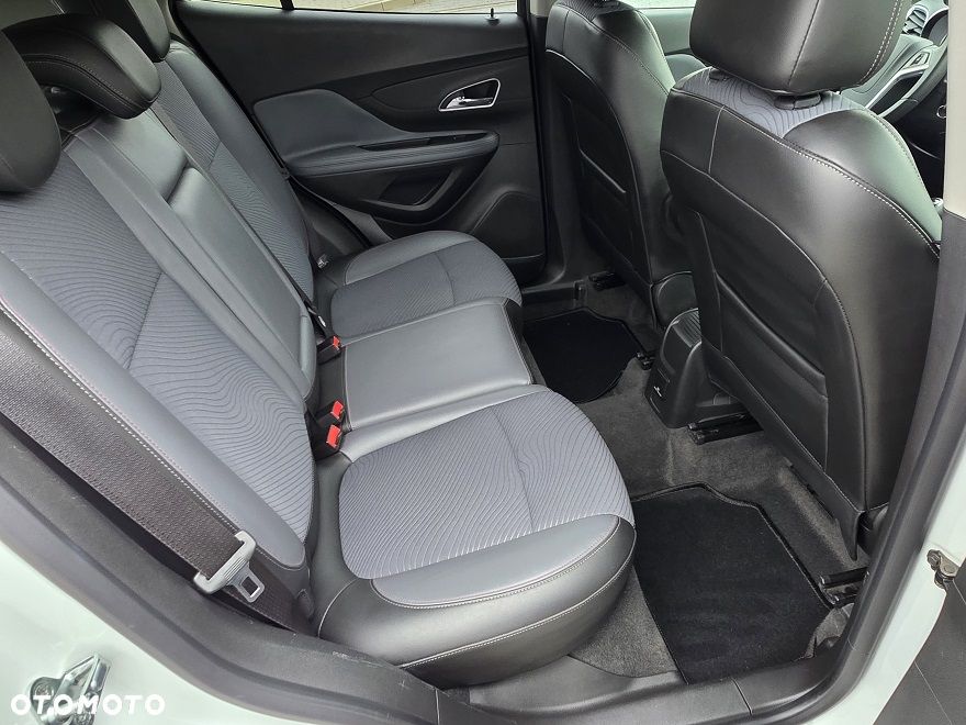 Opel Mokka 1.4 T Cosmo S&S - 17