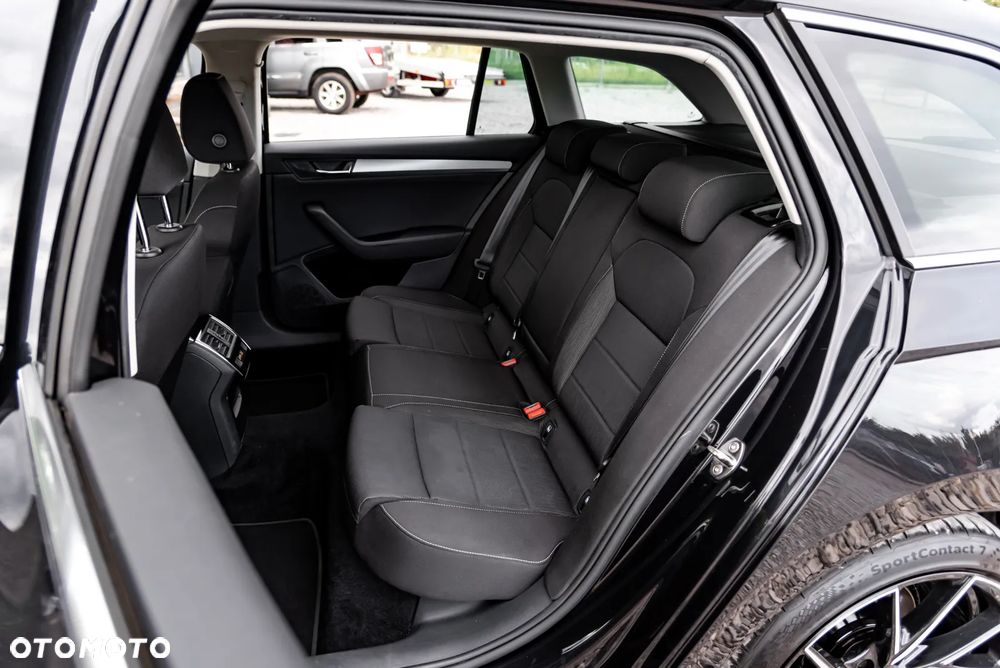 Skoda Superb 1.8 TSI DSG Ambition - 19