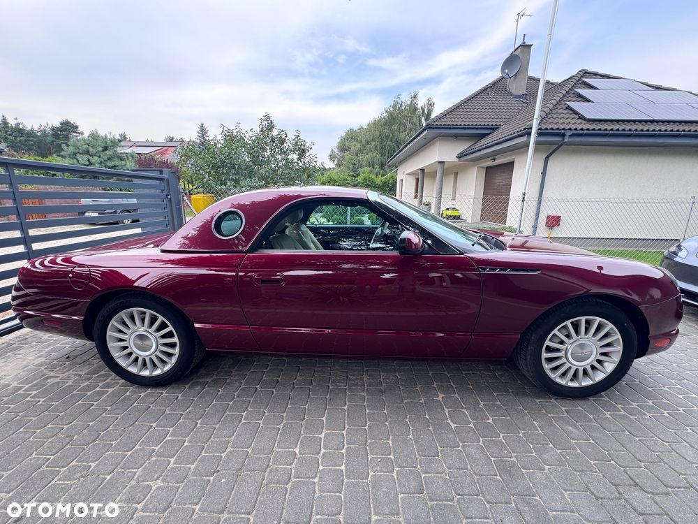 Ford Thunderbird - 1