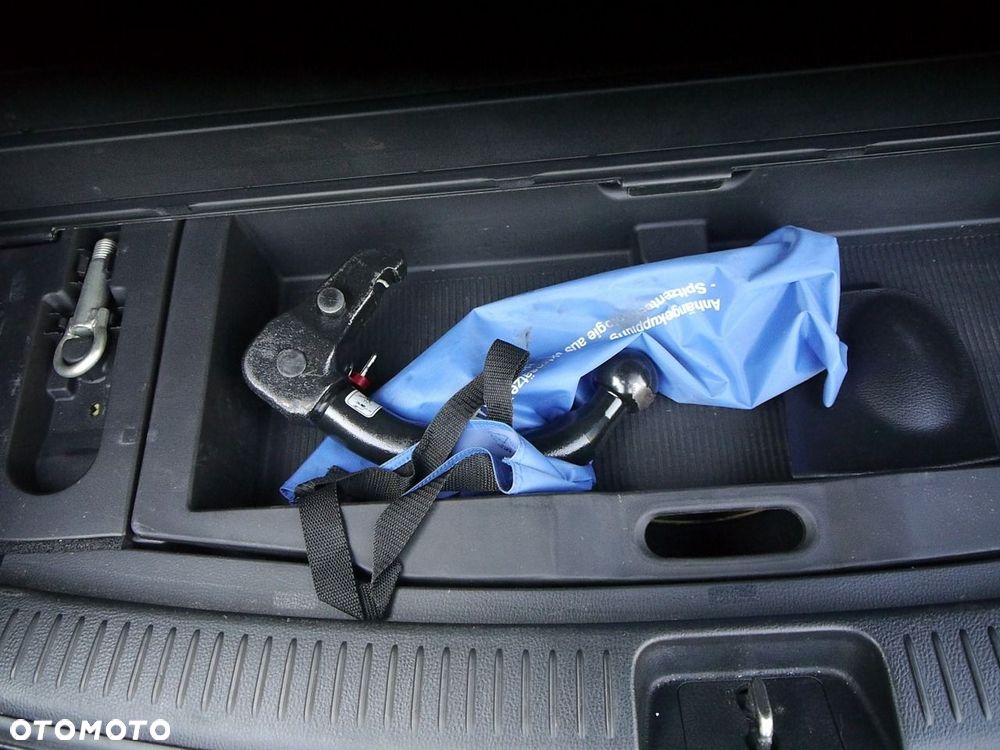Mazda 6 2.0 Exclusive + - 32