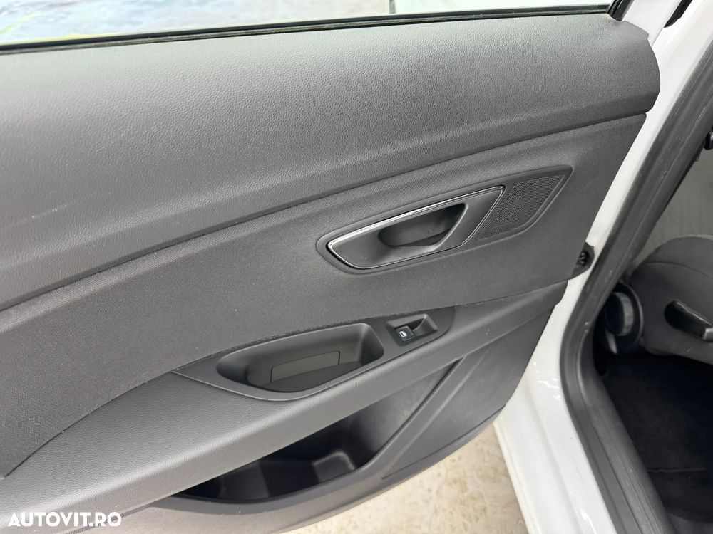SEAT Leon 2015 — imagine 20