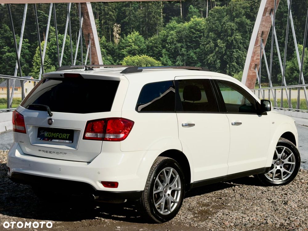 Fiat Freemont 2.0 Multijet 16V DPF Automatik Allrad Lounge - 9