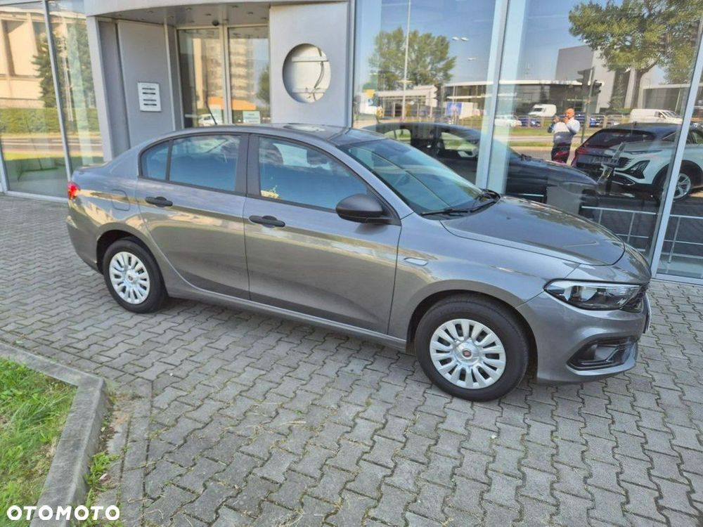 Fiat Tipo 1.0 T3 - 4