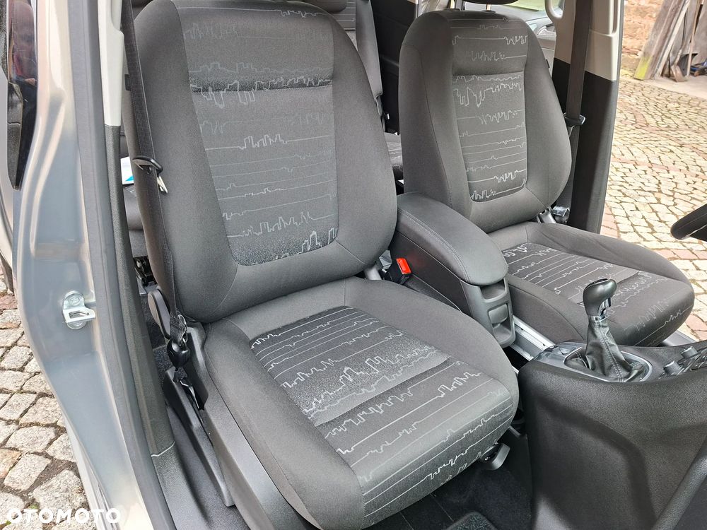 Opel Meriva 1.4 Innovation - 17