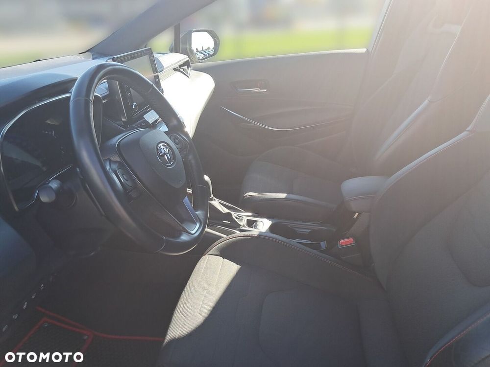 Toyota Corolla 2.0 Hybrid Executive - 10