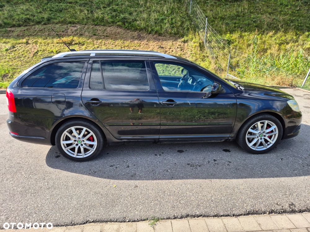 Skoda Octavia 2.0 TDI DPF RS - 3