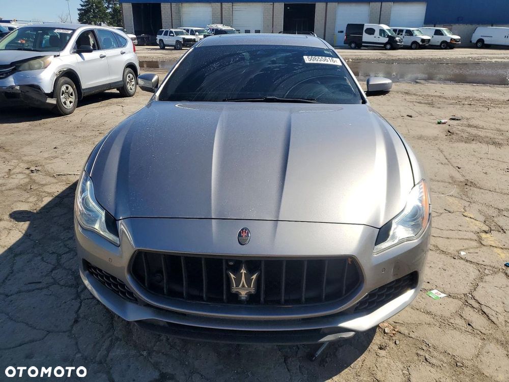 Maserati Quattroporte - 6